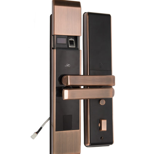 Khí hậu nước ta nên chọn loại khóa cửa nào thích hợp