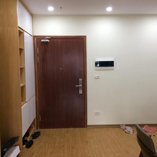 Lắp đặt khóa cửa điện tử tại chung cư goldmark city.
