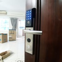 Khóa cửa SELLO I8 cho homestay
