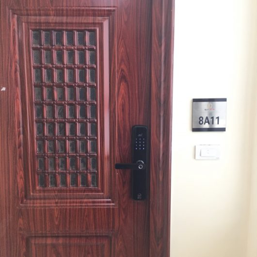 Lắp đặt khóa SELLO mở bằng vân tay cao cấp tại Rice City
