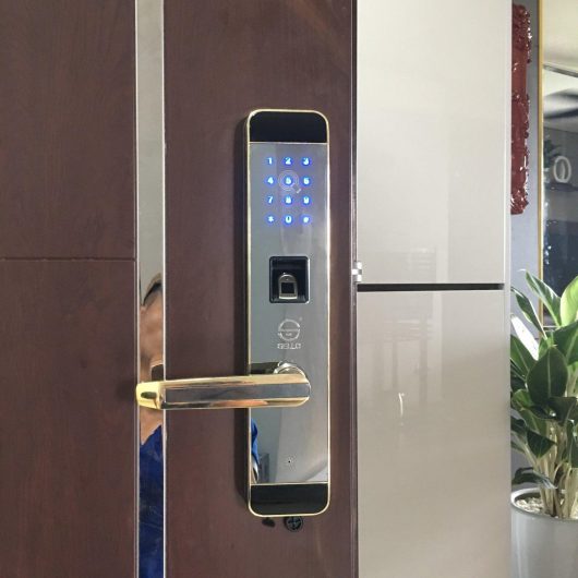 Lắp đặt khóa tại Chung cư Hateco Apolo Xuân Phương