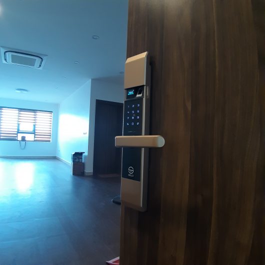 Lắp khóa SELLO tại Chung cư K35 Tân Mai - Hoàng Mai