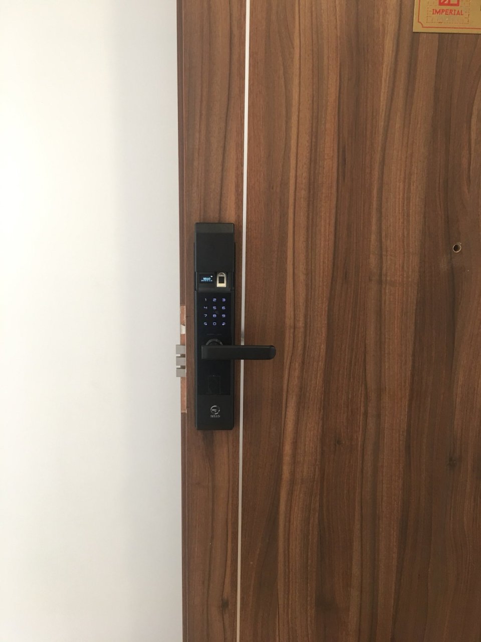 Lắp đặt khóa SELLO B101 tại Imperial - 360 Giải Phóng