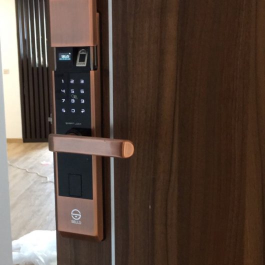 Chung cư Imperial - 360 Giải Phóng lắp khóa SELLO B101 đồng