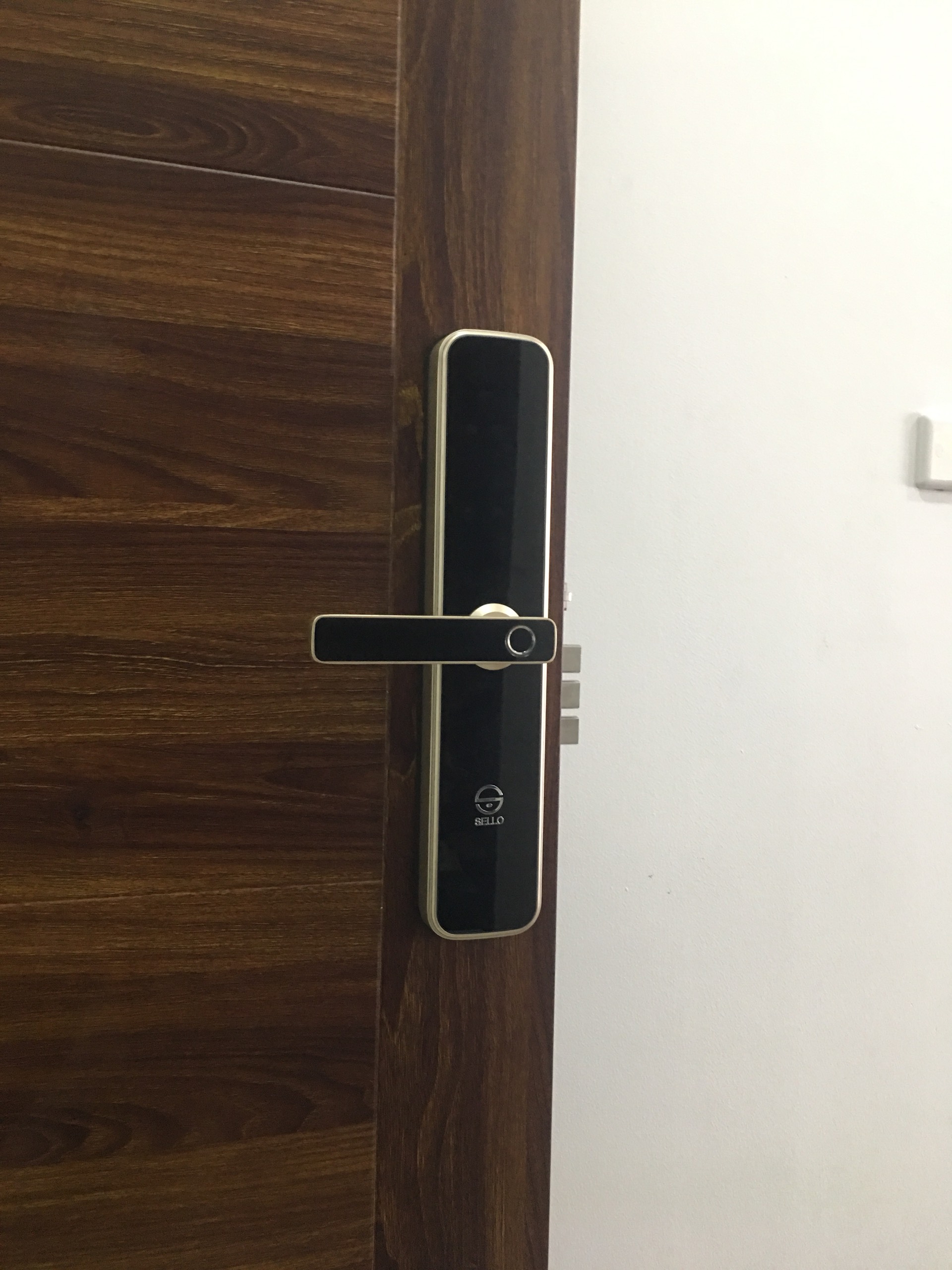 Lắp đặt khóa SELLO tại Chung Cư Kim Văn Kim Lũ Vinaconex 2