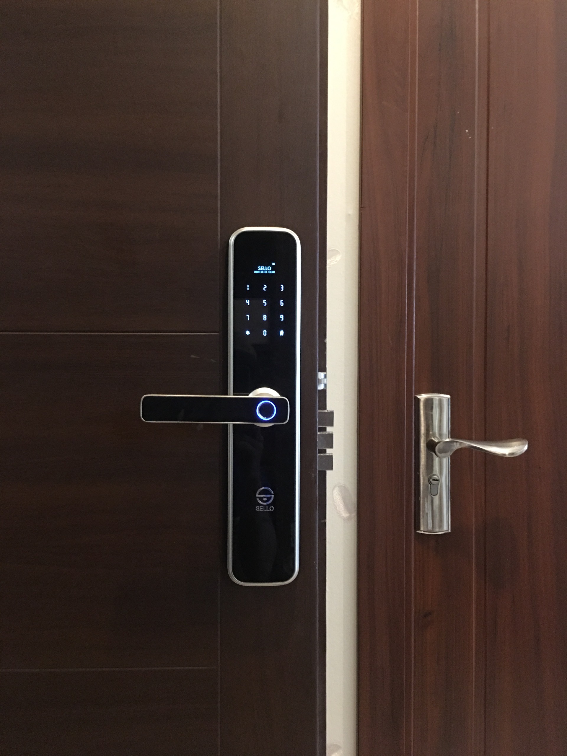 Lý do khách hàng sử dụng khóa SELLO cao cấp của chúng tôi
