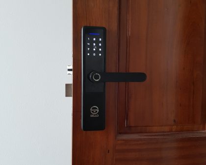 Lắp khóa SELLO K5 tại Phúc Đồng - Long Biên - Hà Nội