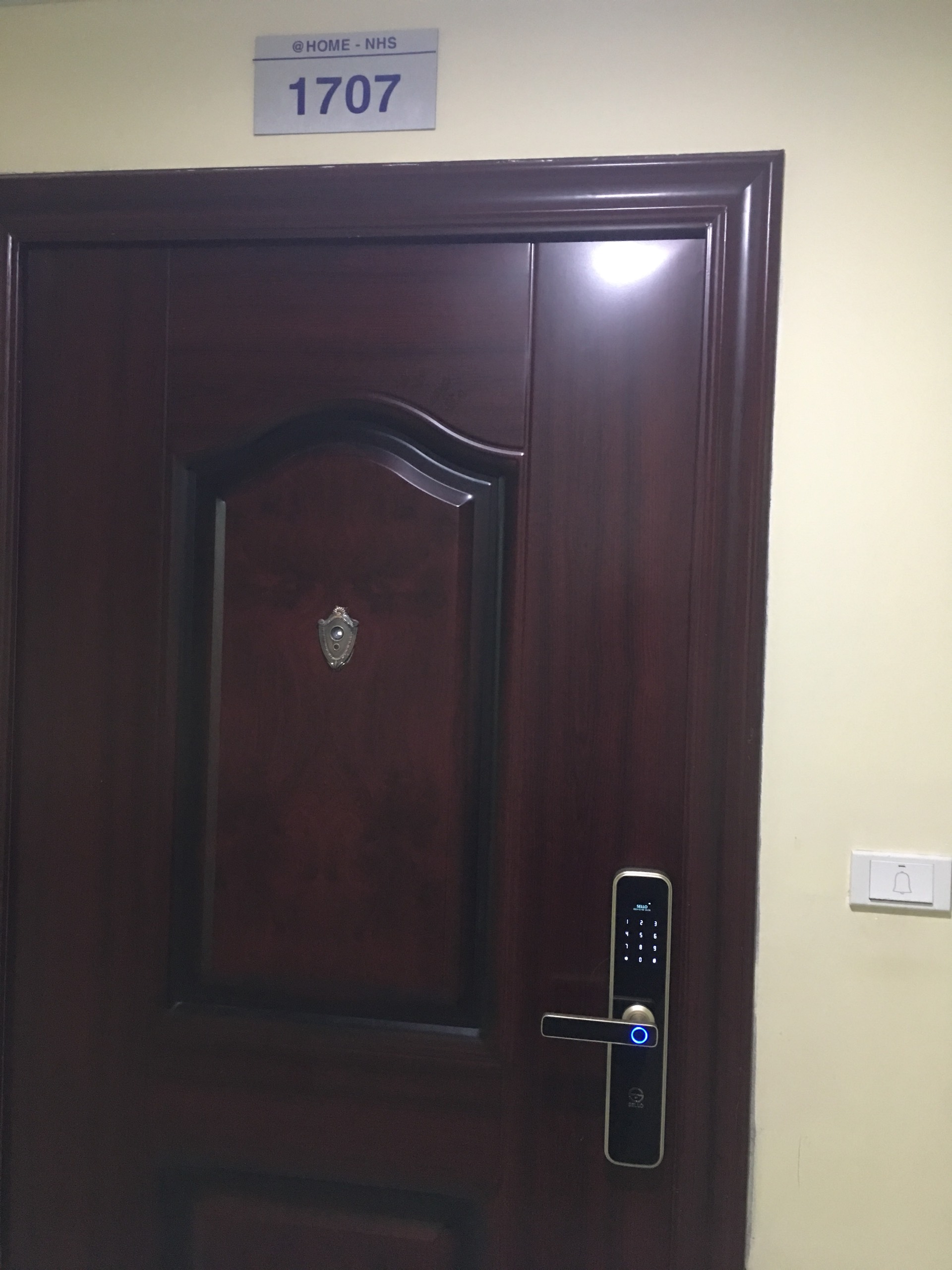 Lắp khóa SELLO B2 tại căn hộ 1707 Tam Trinh - Hai Bà Trưng