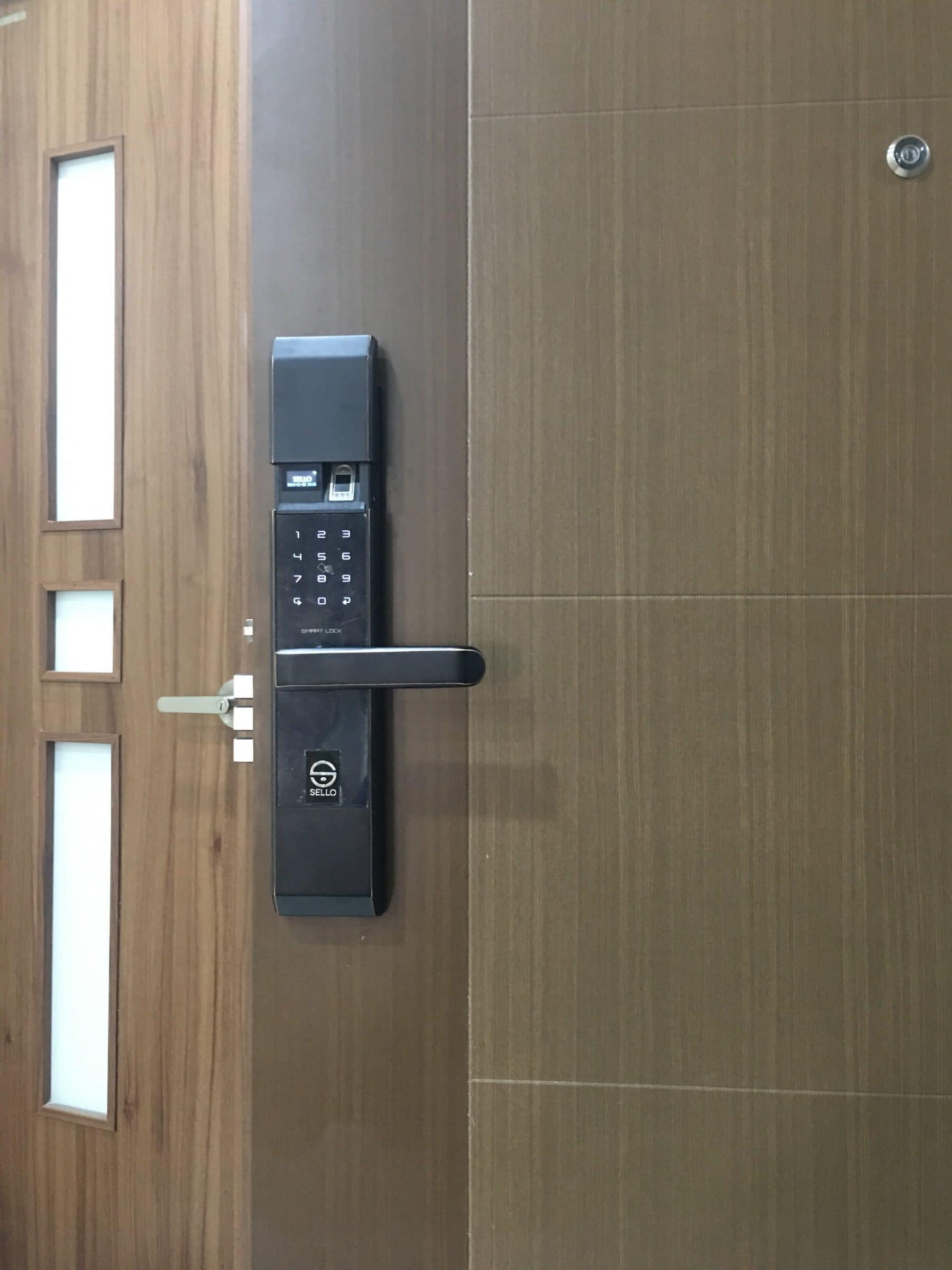 Lắp đặt khóa SELLO B101 Black tại chung cư Hapulico Vũ Trọng Phụng - Hà Nội