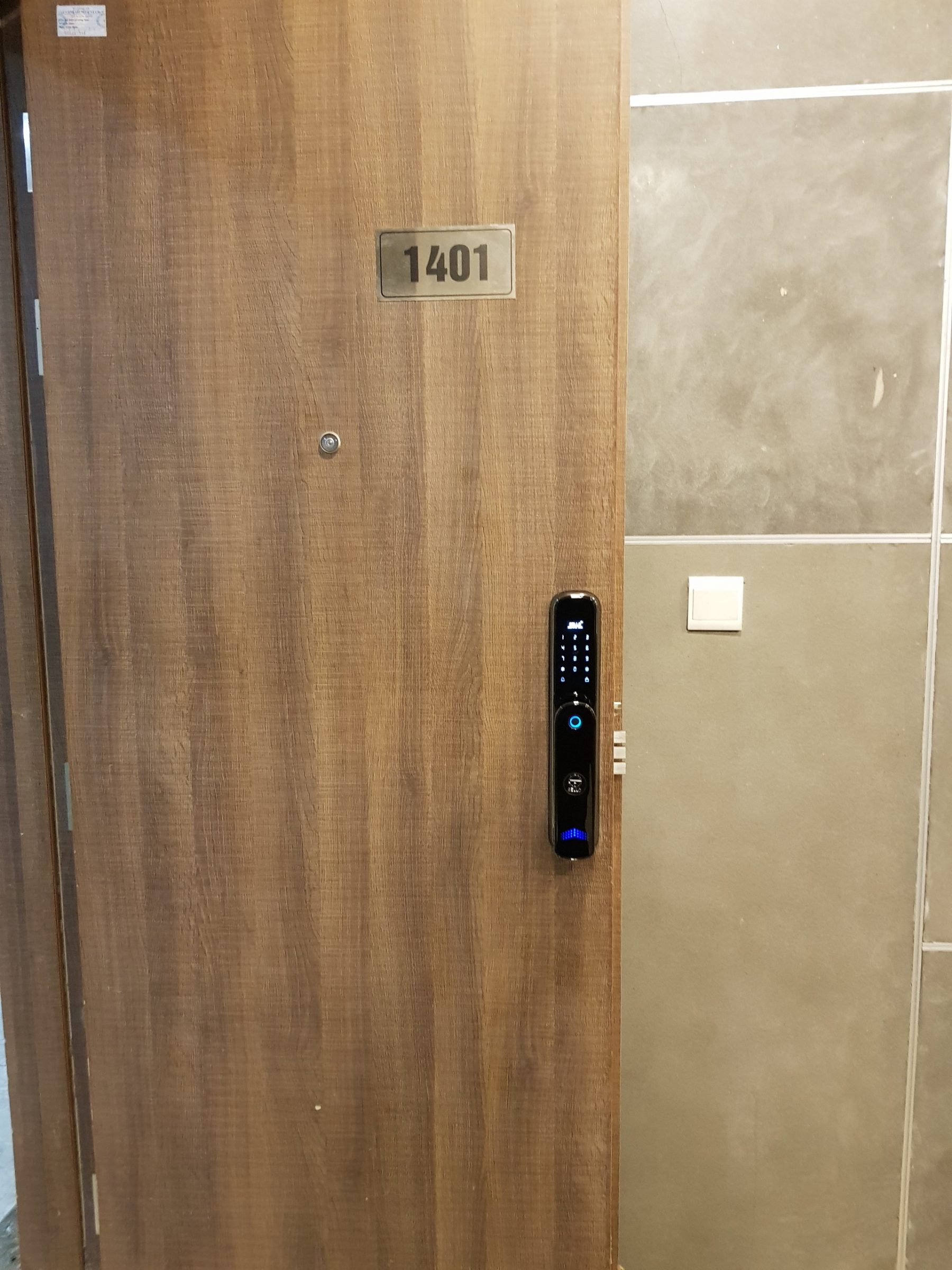 Khu Ngoại Giao Đoàn - Tây Hồ lắp khóa cửa SELLO A6