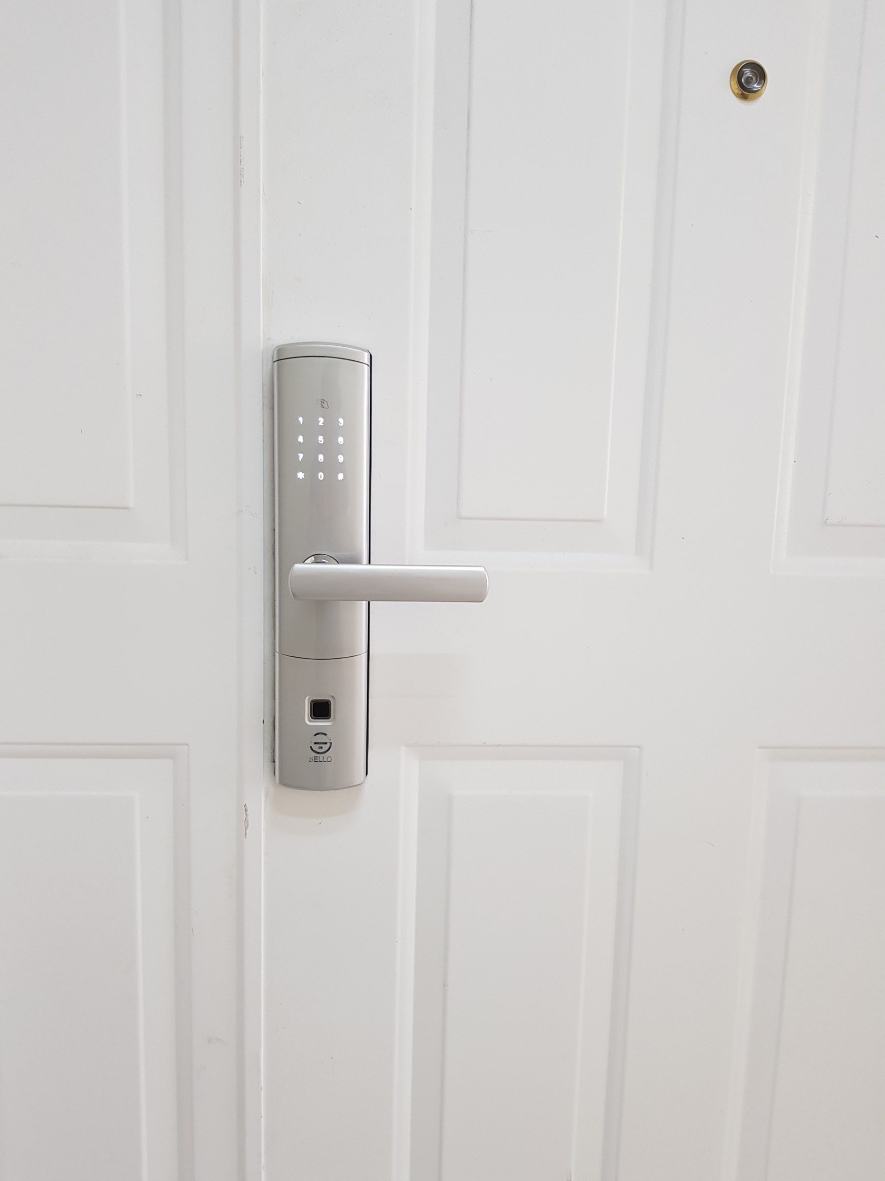 Chung cư Golden An Khánh - Hoài Đức lắp khóa SELLO I9 Silver