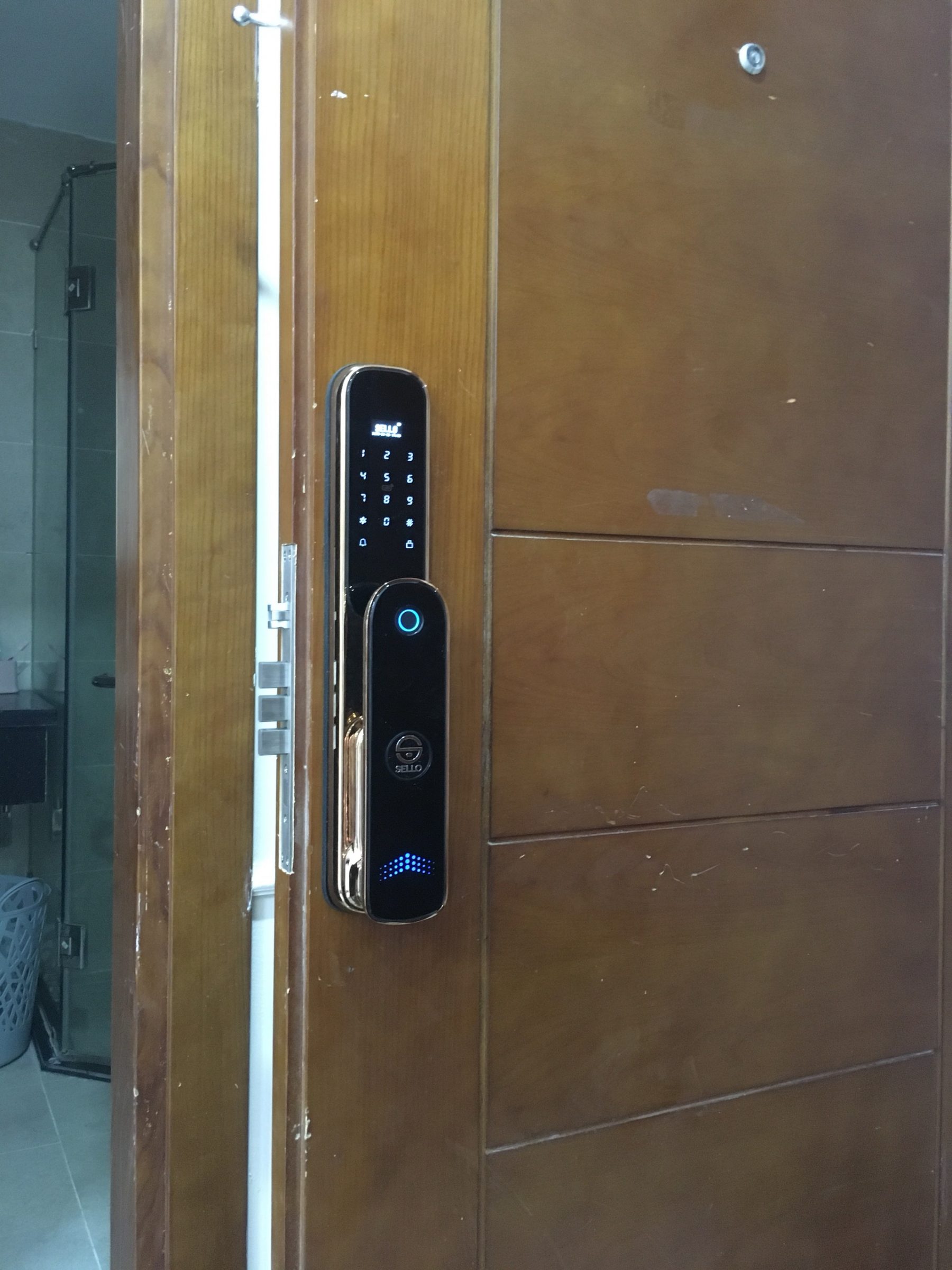 Lắp đặt khóa SELLO A6 Automatic tại Lê Văn Lương - Cầu Giấy - Hà Nội