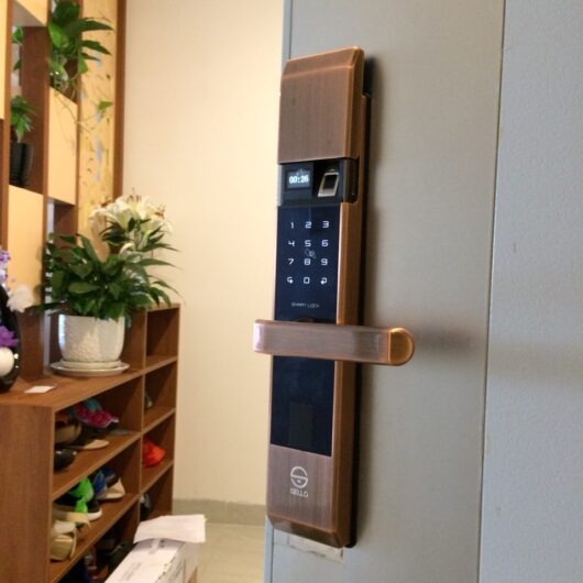 Lựa chọn lắp đặt khóa cửa bằng điện tử dựa trên tiêu chí nào?