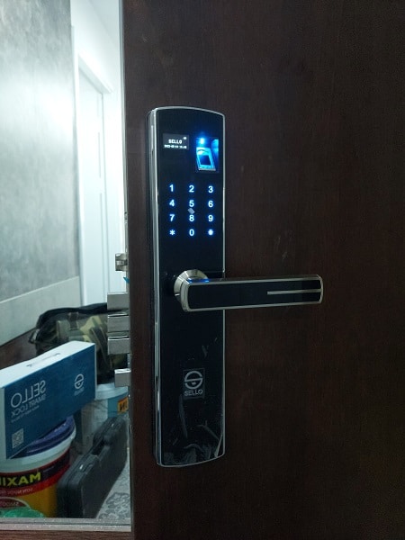 Lắp đặt khóa B3 cho chị Thuý tại HH1 90 Nguyễn Tuân Hà Nội