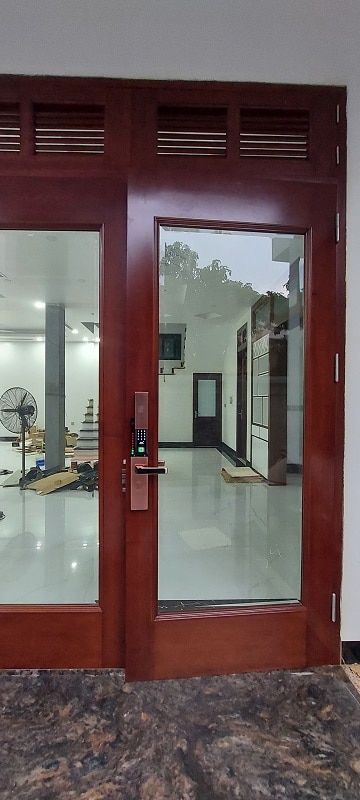 Thi công lắp đặt mẫu khóa C5 brass cho Anh Sơn Hoài Đức, Hà Nội